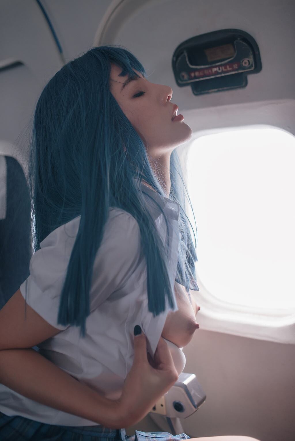 网红模特就是阿朱啊-飞机上的情欲乘客